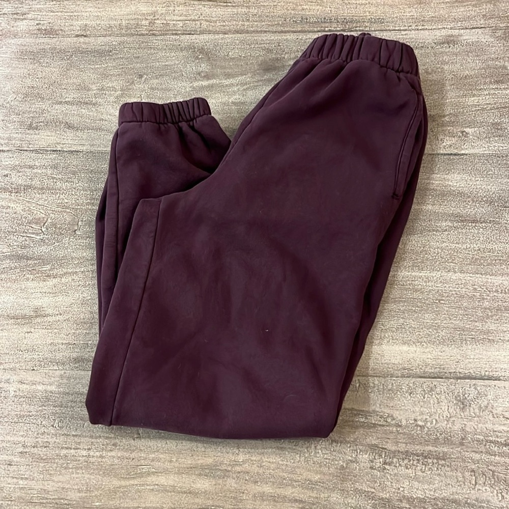 Gap women’s sweatpants